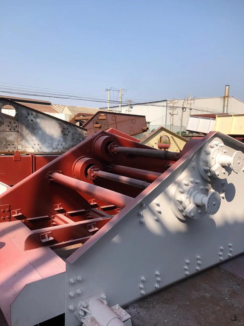 專業(yè)生產(chǎn)洗煤機 洗煤篩 等礦山設備 有需必應 您來訂制我